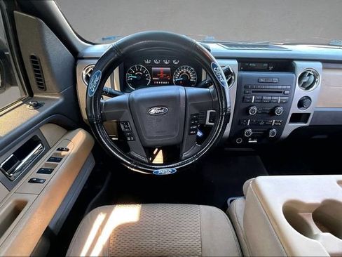 Used 2011 Ford F150 XLT w/ XLT Chrome Pkg AWD/4WD image 3