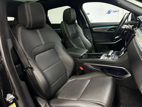 Used 2025 Jaguar F-PACE R-Dynamic S image 25