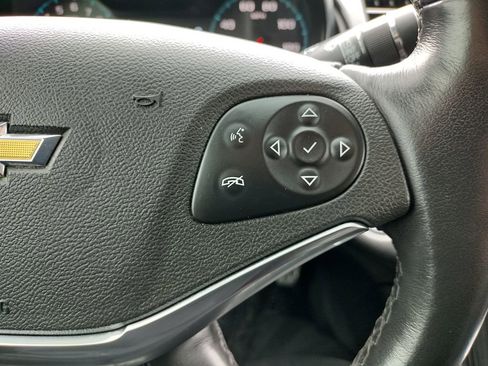 Used 2018 Chevrolet Impala Premier FWD image 6