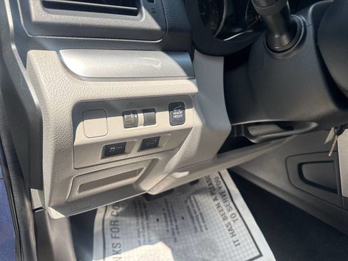 Used 2014 Subaru Forester 2.5i Limited w/ Popular Package #2 image 18