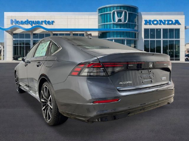 New 2026 Honda Accord Touring image 5