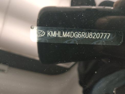 Used 2024 Hyundai Elantra SEL image 33