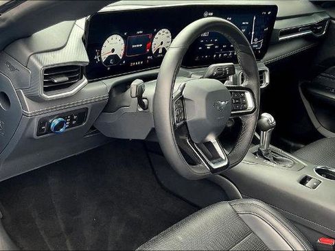 Certified 2025 Ford Mustang GT Premium image 17