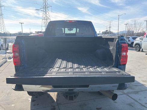 Used 2017 Chevrolet Silverado 2500 LTZ w/ Duramax Plus Package AWD/4WD image 28