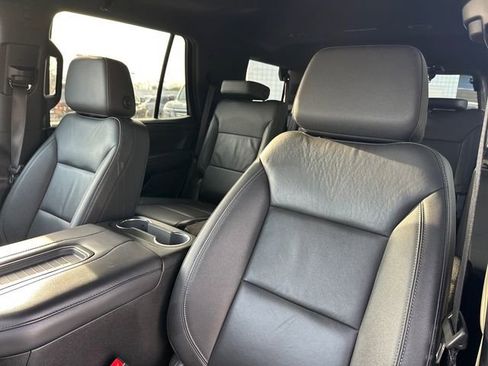 Used 2024 Chevrolet Tahoe LT image 17