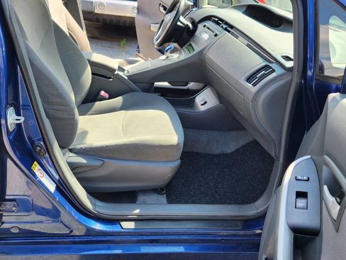 Used 2011 Toyota Prius One image 42