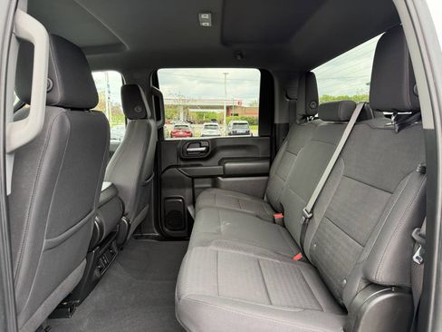 Used 2024 Chevrolet Silverado 2500 Custom w/ Custom Value Package AWD/4WD image 21
