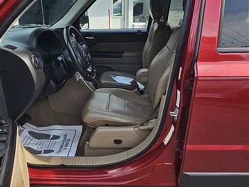 Used 2014 Jeep Patriot High Altitude image 6