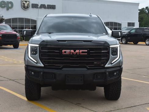 Used 2024 GMC Sierra 1500 AT4X AWD/4WD image 2