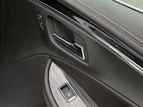 Used 2018 Chevrolet Impala LT w/ LT Leather Package FWD image 33