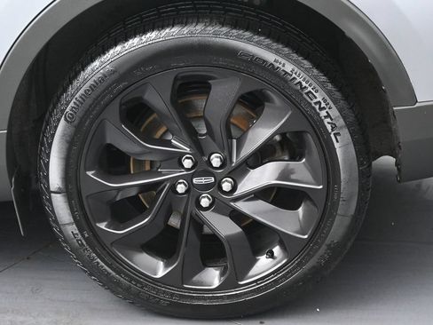 Used 2023 Lincoln Nautilus Reserve w/ Cargo Utility Package AWD/4WD image 37
