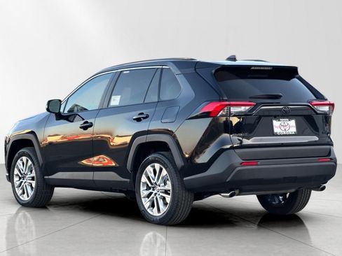 New 2025 Toyota RAV4 XLE Premium image 5