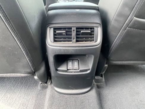 Used 2020 Honda CR-V Touring image 25