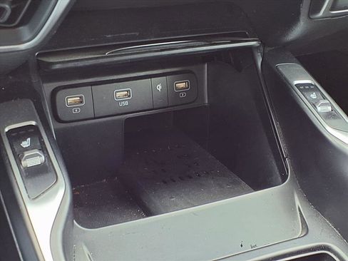 Used 2023 Kia Sorento S w/ Panoramic Sunroof Package FWD image 8