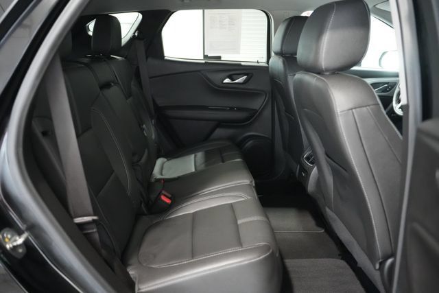 Used 2023 Chevrolet Blazer LT AWD/4WD image 17