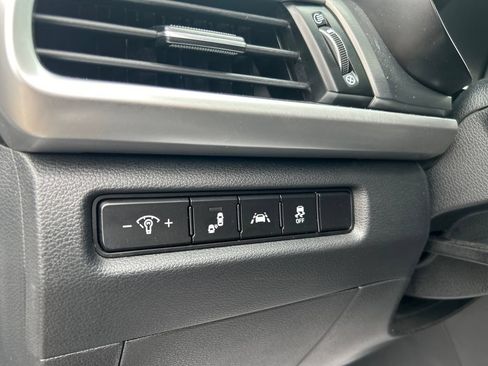 Used 2021 Kia Telluride S AWD/4WD image 22