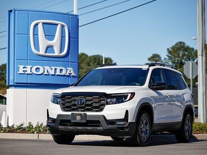 Certified 2025 Honda Passport TrailSport