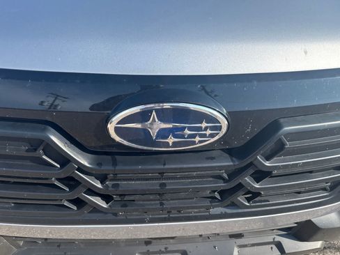 Used 2026 Subaru Outback Limited AWD/4WD image 11