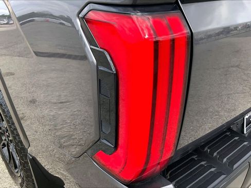Used 2024 Toyota Tundra SR5 RWD image 28