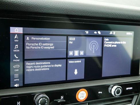 Certified 2026 Porsche Macan Turbo AWD/4WD image 14