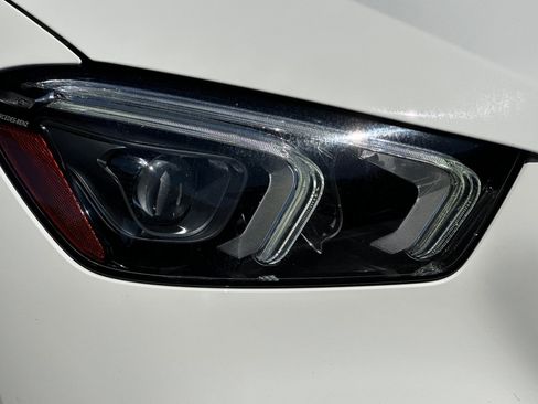 Used 2022 Mercedes-Benz GLE 350 4MATIC image 11