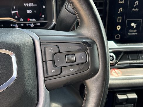 Used 2025 GMC Sierra 1500 SLT RWD image 19