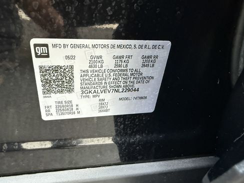 Used 2022 GMC Terrain SLT image 39