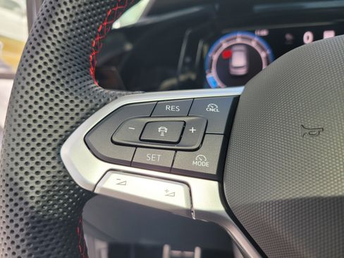 New 2026 Volkswagen GTI SE image 28