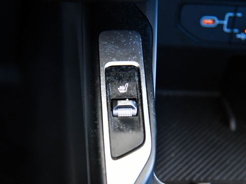 Used 2024 Kia Sorento S FWD image 31