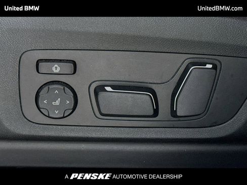 Used 2024 BMW X4 M40i w/ Premium Package image 4