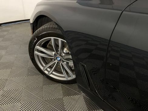 Used 2018 BMW 750i xDrive w/ Autobahn Package AWD/4WD image 42