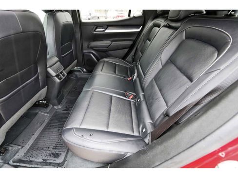 Used 2026 GMC Terrain Elevation w/ Elevation Premium Package image 12