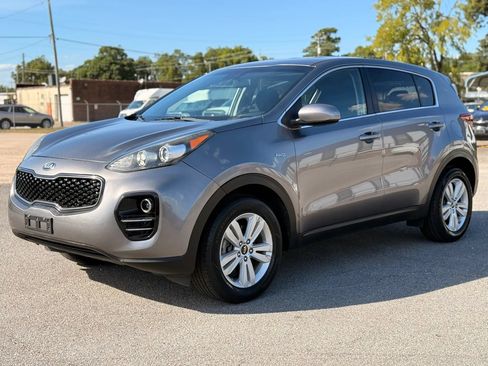 Used 2018 Kia Sportage LX AWD/4WD image 5