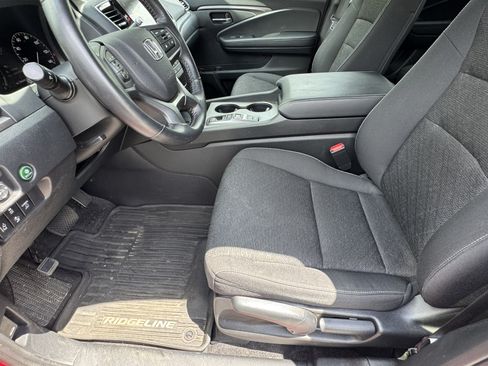 Used 2024 Honda Ridgeline Sport image 9