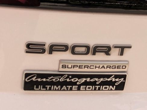 Used 2019 Land Rover Range Rover Sport Supercharged AWD/4WD image 19