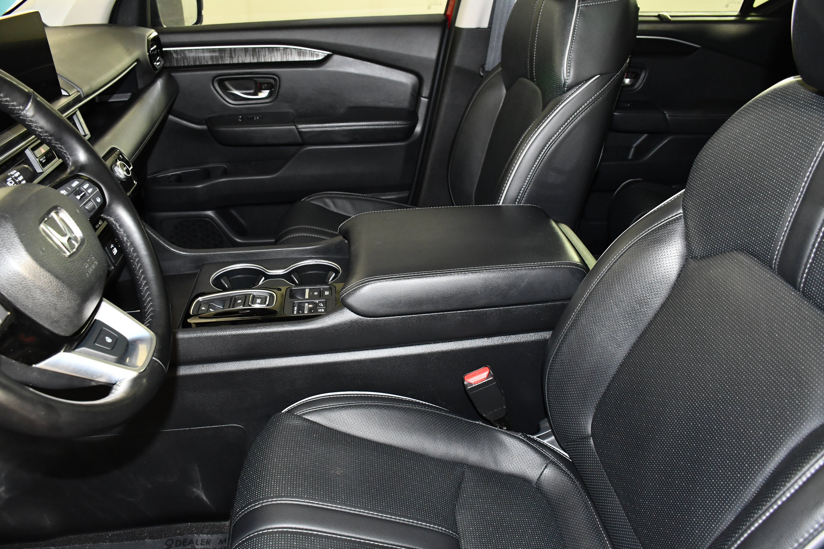 Certified 2023 Honda Pilot Elite image 40
