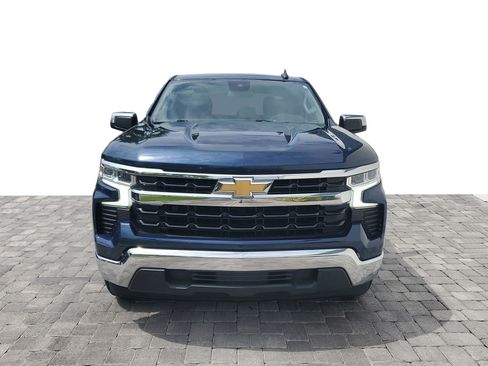 Used 2022 Chevrolet Silverado 1500 LT RWD image 2