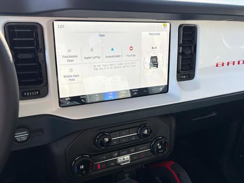 New 2025 Ford Bronco Heritage Edition image 9