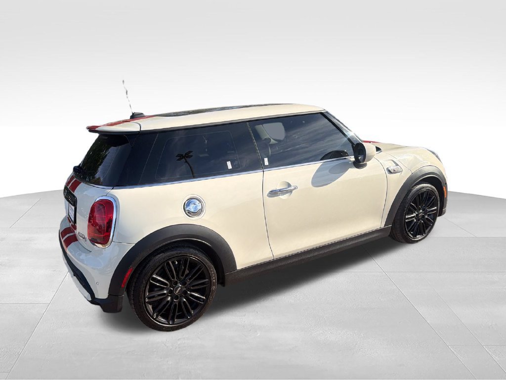 Used 2023 MINI Cooper S FWD image 5
