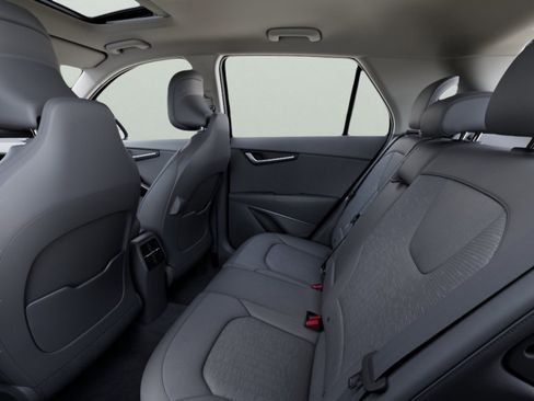 New 2026 Kia Niro FWD image 18