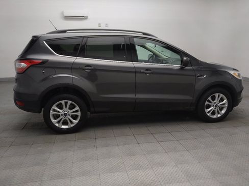 Used 2018 Ford Escape SEL FWD image 10