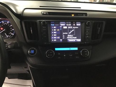 Used 2017 Toyota RAV4 Platinum FWD image 14