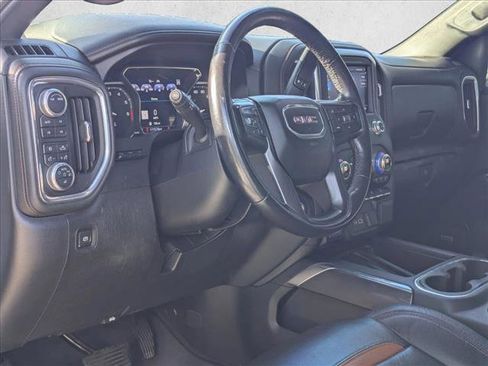 Used 2020 GMC Sierra 1500 AT4 w/ AT4 Premium Package AWD/4WD image 2