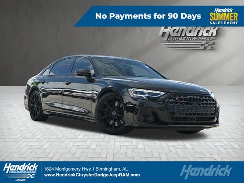 Used 2024 Audi S8 AWD/4WD image 1