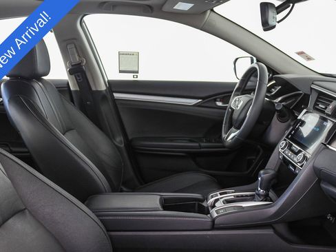 Used 2017 Honda Civic Touring image 17