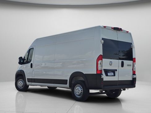 Used 2025 RAM ProMaster 2500 FWD image 45