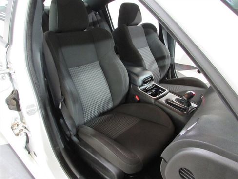 Used 2022 Dodge Charger GT image 39