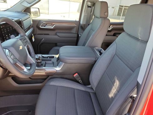 New 2026 Chevrolet Silverado 1500 LT w/ Texas Edition Plus RWD image 19