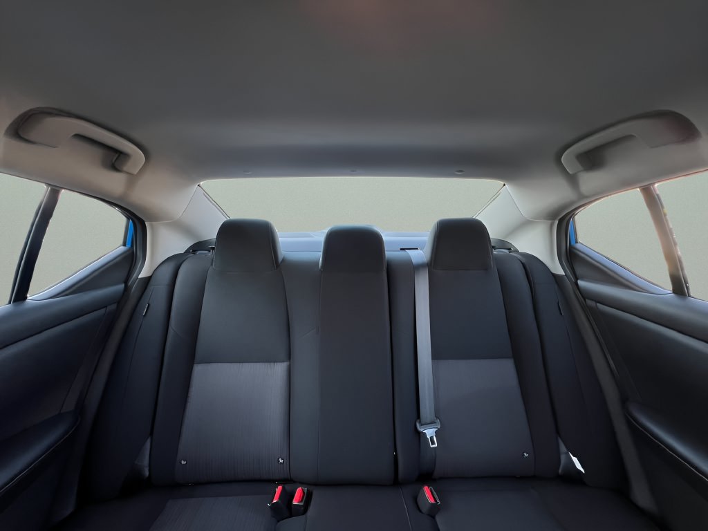 Used 2024 Nissan Sentra SV FWD image 20