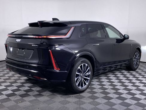 Certified 2024 Cadillac Lyriq Sport w/ LPO, Floor Liner Package AWD/4WD image 19